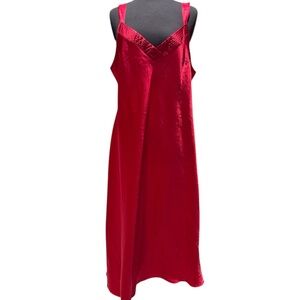 Jones New York Red Satin Chemise